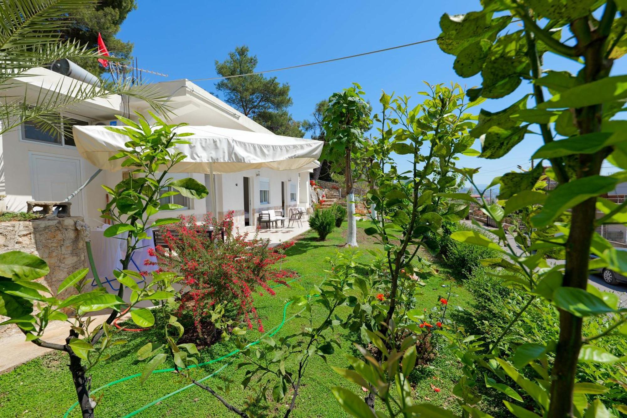 Flower Vila Sarandë Eksteriør billede